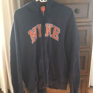 NIKE zip-up sweatshirt